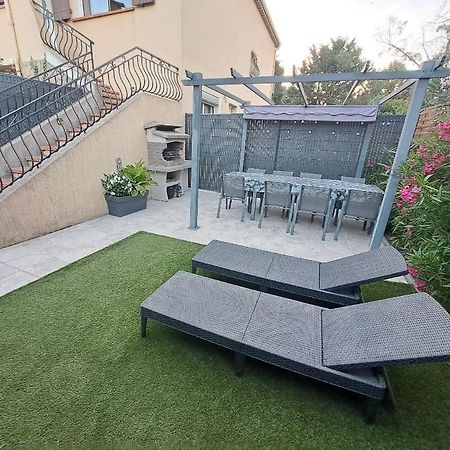 La Villa Castel - Haut De Villa - Parkings- 3 Chambres - 8 Couchages - Jardin - Barbecue Καν-συρ-Μερ Εξωτερικό φωτογραφία